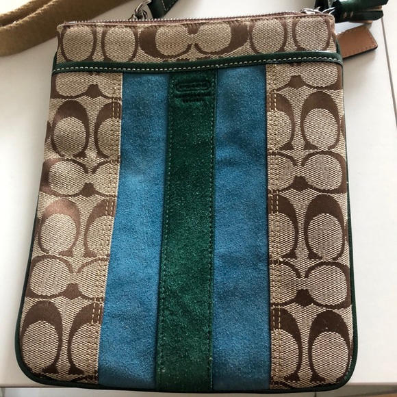 Coach purse - Picture 1 of 4